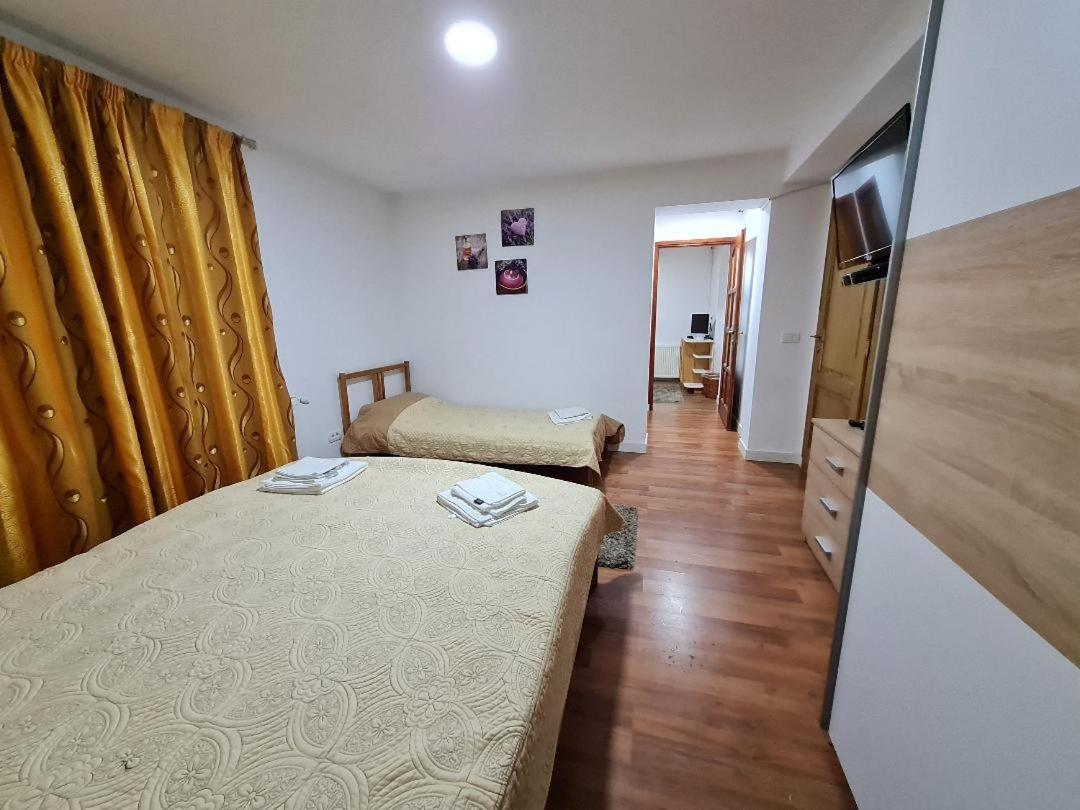 Pensiunea Casa Zmeilor Dragus Buitenkant foto